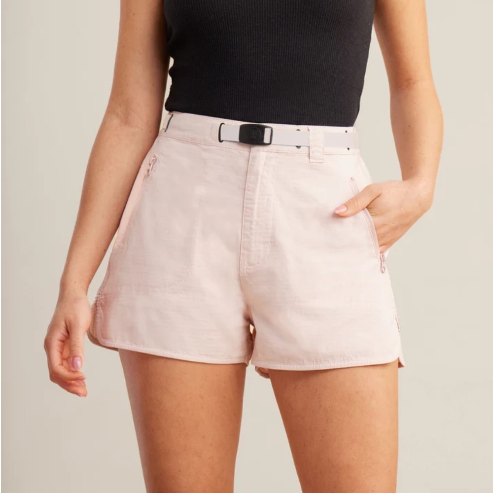 • Roark • NWT Women’s Campover Shorts 2.5” Pink Medium
